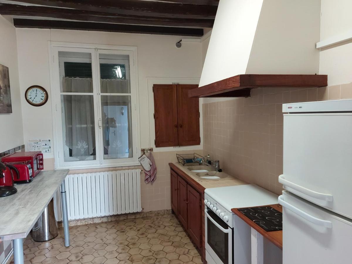Chez Robins Villa Trie-Château Екстериор снимка